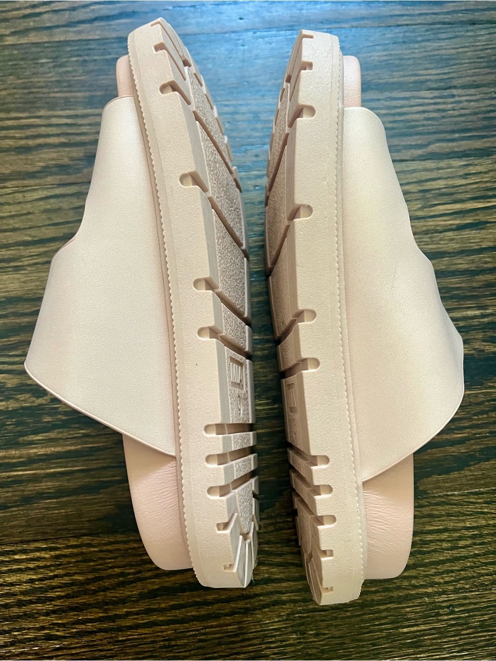 MIA Double Buckle Platform Slide Sandals in Blush Pink Size 6 - Picture 5 of 7